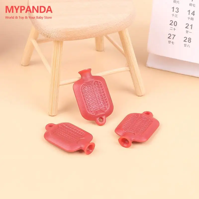 

1PC Dollhouse Miniature Accessories Simulation Retro Hot Water Bottle Model Toys For Doll House Decoration