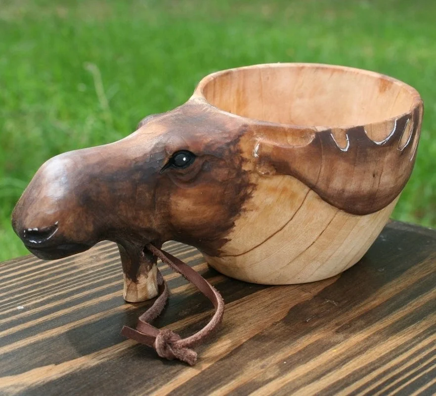 

Wooden Grain Hand Carved Animal Head Mug Milk Tea Wine Coffee Cup Kuksa Rubber Wooden Water Cup for Home Camping Birthday