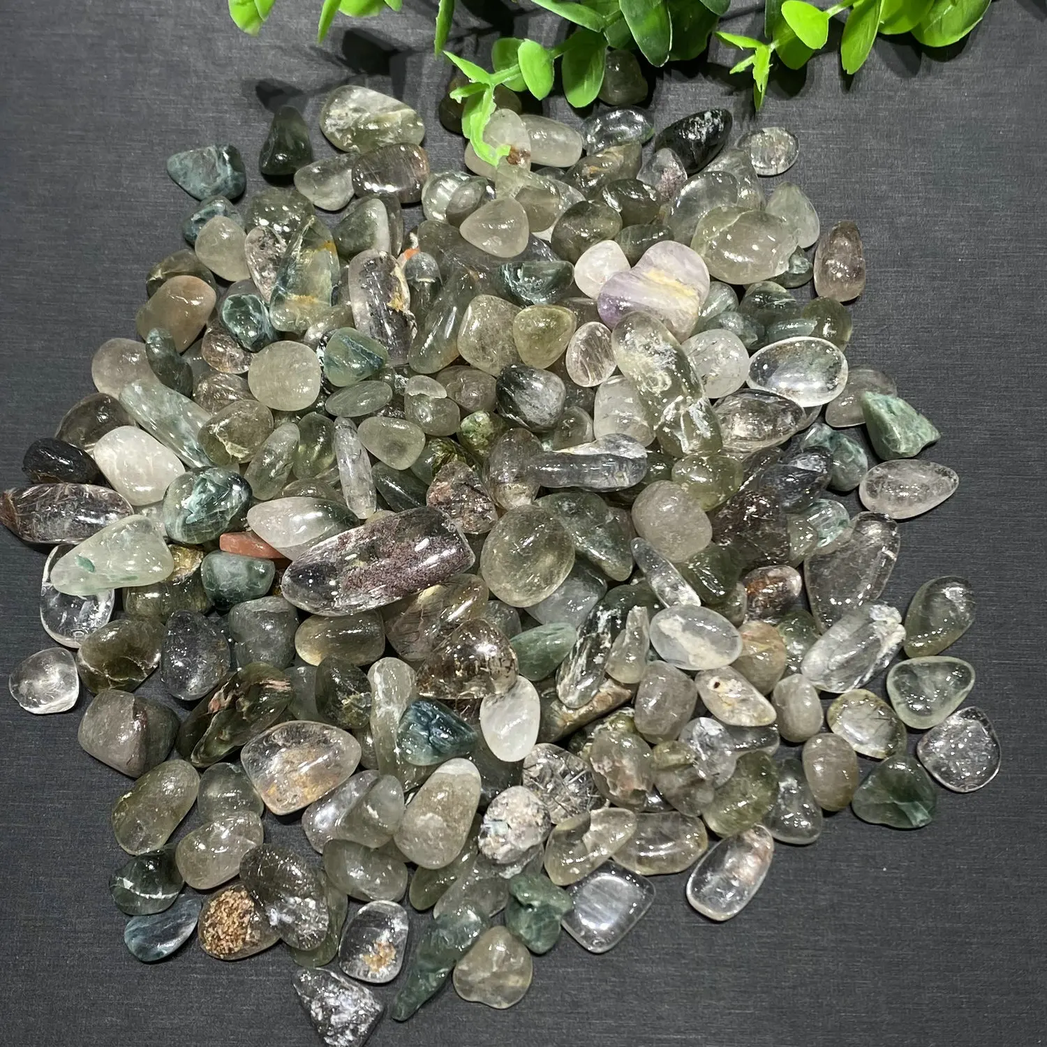 10-20mm 100g Natural Polished Green Rutilated Quartz Crystal Gravel Healing Stones Home Decoration