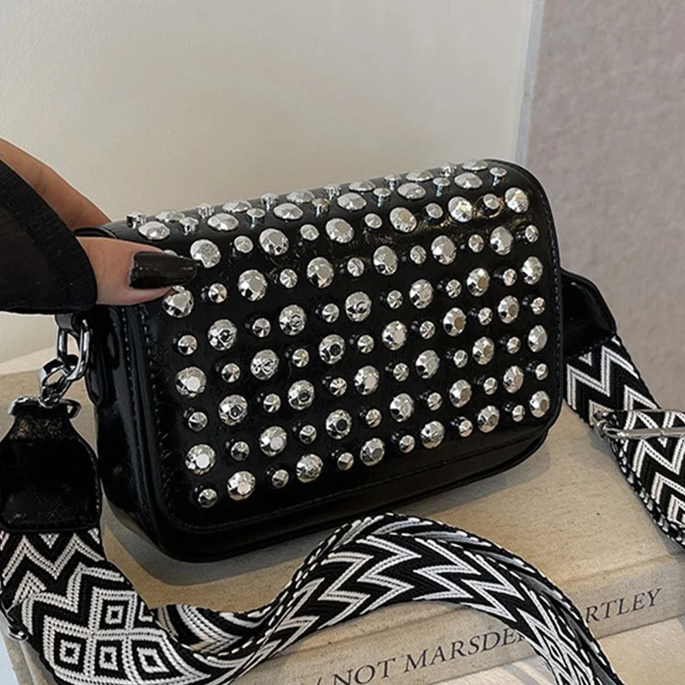 Модная женская сумка через плечо с заклепками и канцелярской кнопкой сумки для