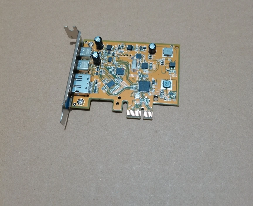 Новая карта расширения полувысоты Sunix upd2018 USB3.1 типа C 2GT22 8NMR3