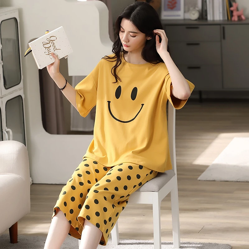 Pajamas women's summer short-sleeved cropped trousers Korean version casual cute thin pajamas two-piece set smiley home clothes