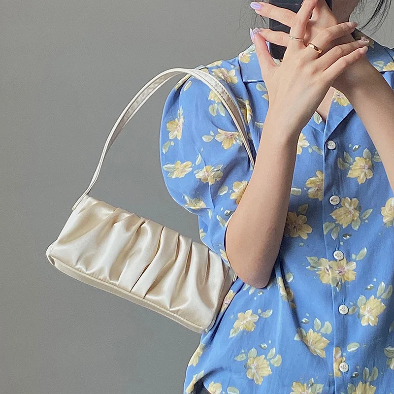 

Women Bag Satin Folds Retro Underarm Cloth Bag Light Fashion Designer Luxury Simple Wild Girl Bag Rachel Bag Handbag