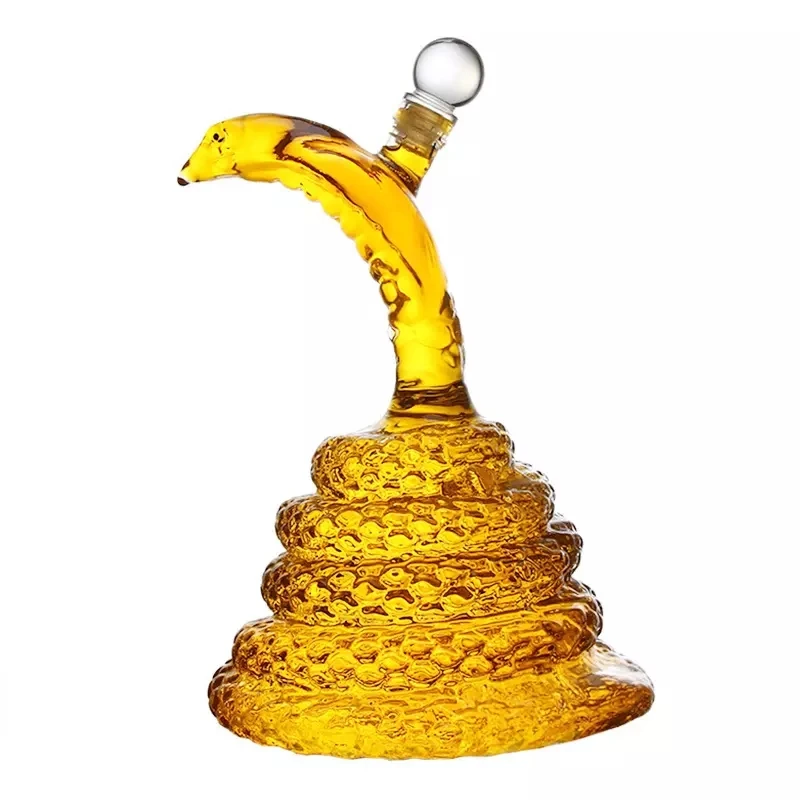 Snake Shaped Clear Whiskey Wine Decanter High Borosilicate Glass Zodiac Animal Wine Pot Craft Gift Decort