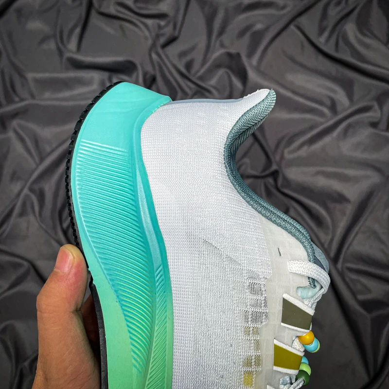 2023 Men's Casual Shoes Sneakers New Comfortable Mesh Running Couple Elastic Breathable Tennis Ladies Fashion Male Shoes 36-45