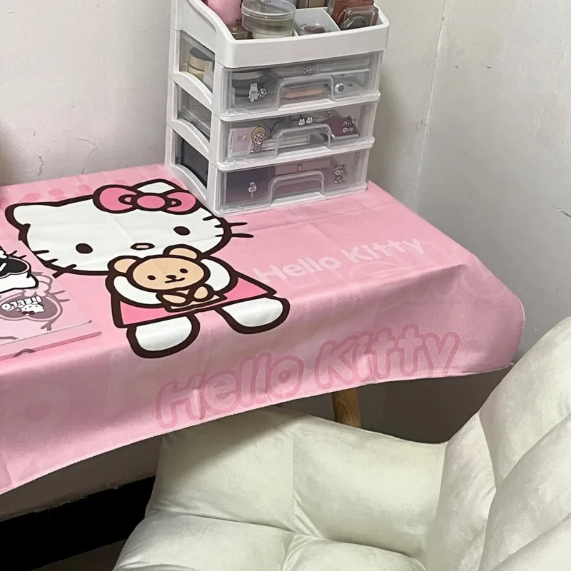 Женская скатерть красивая Пылезащитная ткань для стола чайного украшение