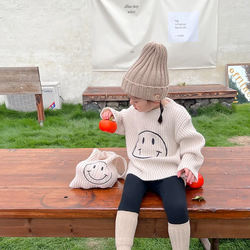 

New Baby Girls Knitted Sweater Korean Kids Smile Face for Children's Tops Clothes 2 Kids Soft Warm Pullover Sweaters + Bag