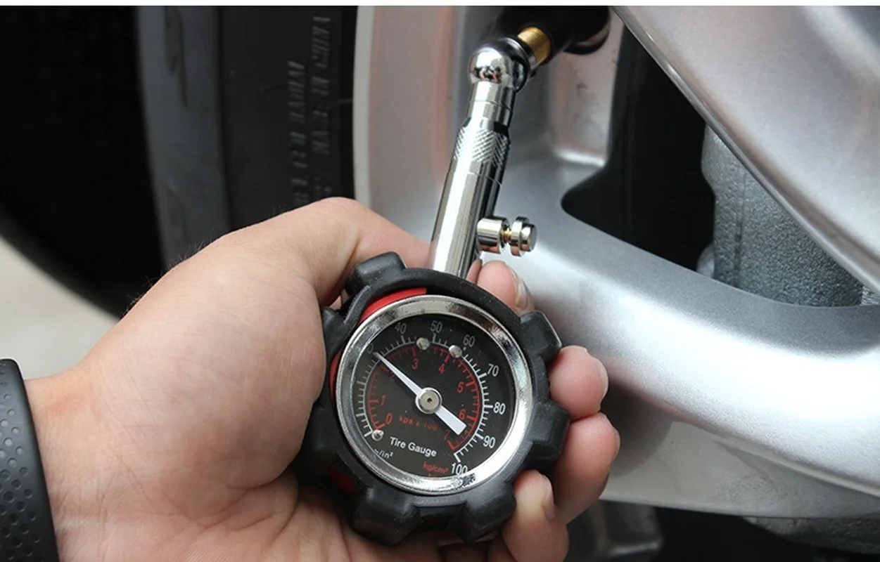 

Автомобильный манометр для шин Высокая точность 100 Psi для точного давления воздуха Манометр для автомобиля грузовика мотоцикла