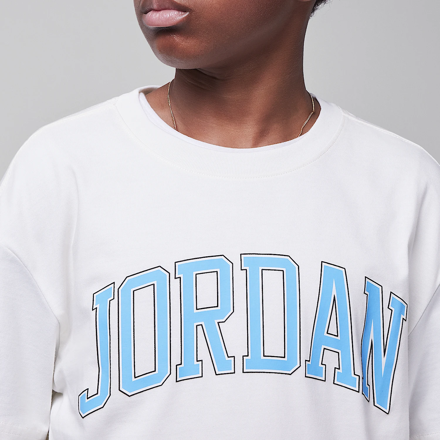 Фото Оригинальная детская футболка Nike JORDAN с круглым вырезом и свободными длинными рукавами с принтом HV1599-133 №3