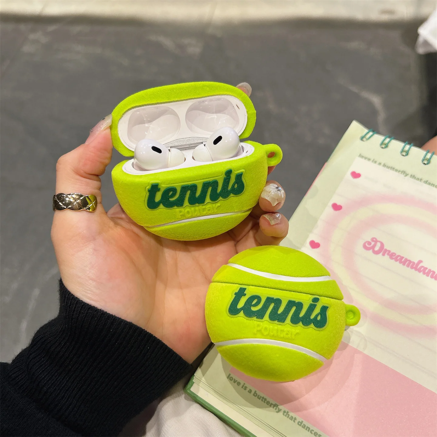 Фото 3D теннисный чехол для Apple Airpods 4 3 2 1, защитный чехол для Airpods Pro2 поколения, милый декоративный кулон Nice Touch №4