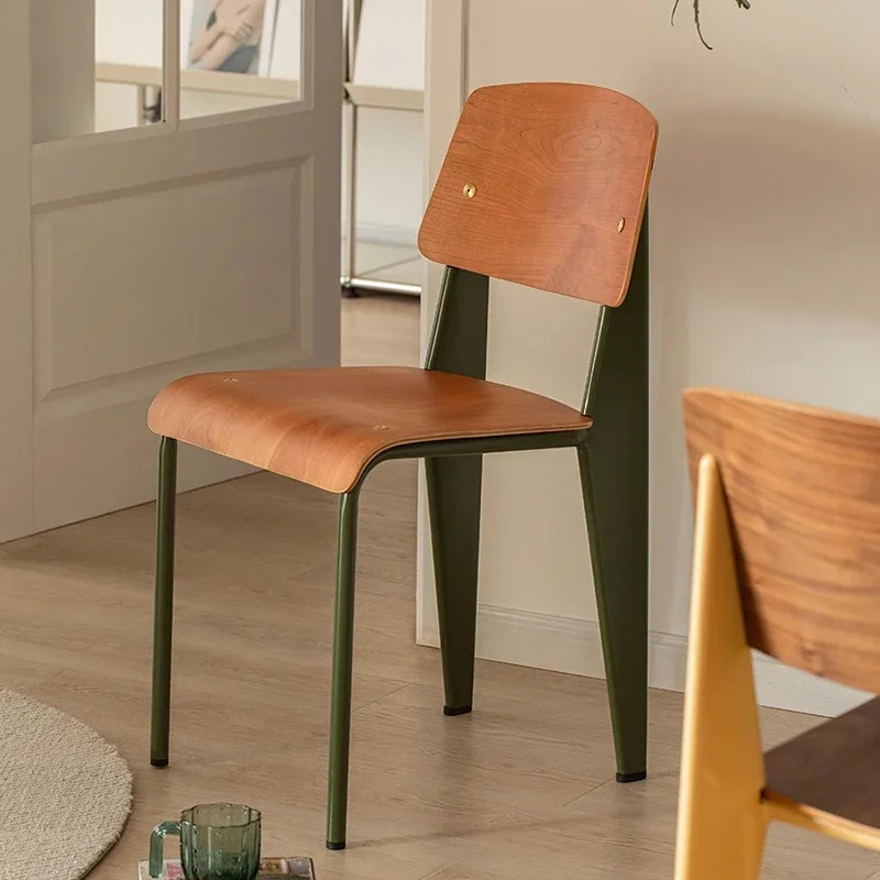 Современный обеденный стул середины века скандинавский дизайнерский из массива