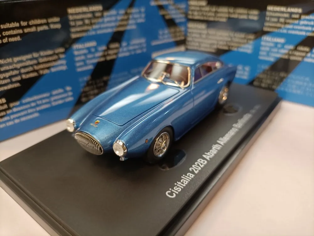 

Autocult 1 43 Cisitalia 202B Berlinetta vintage car model