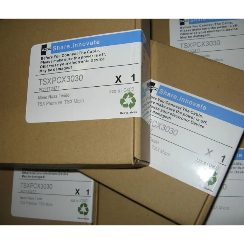 

1PC NEW TSXPCX3030-C Schneider PLC programming cable is applied to Nano Tsx Naza...