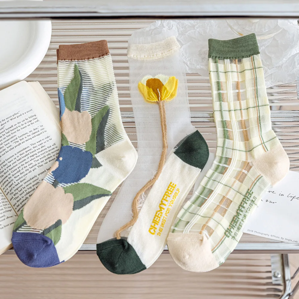 Socks Female Japanese Socks In Spring And Summer Thin Glass Silk Stockings Summer Breathable Absorbent Tulips Are Observed