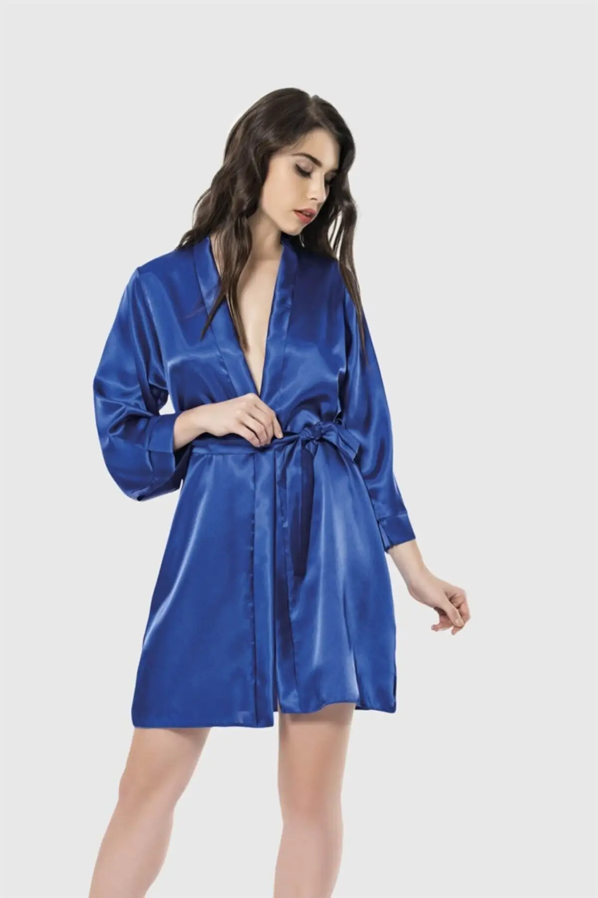 

Dressing Gown Saks Short Satin Fashion Robe Female Bathrobe Sexy Peignoir Kimono Bride Dressing Gown Gown Gown Gown Gown