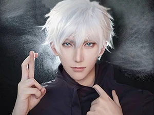 white short wig cosplay
