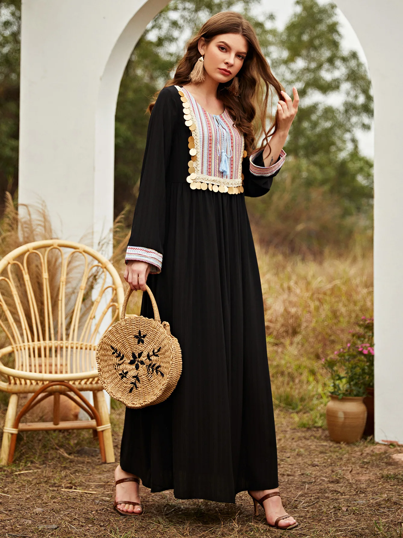Ethnic Vintage Print Sequins Tassel Women Long Dress Long Sleeve Spring Islamic Aabaya Muslim Dress Middle East Turkey Ramadan