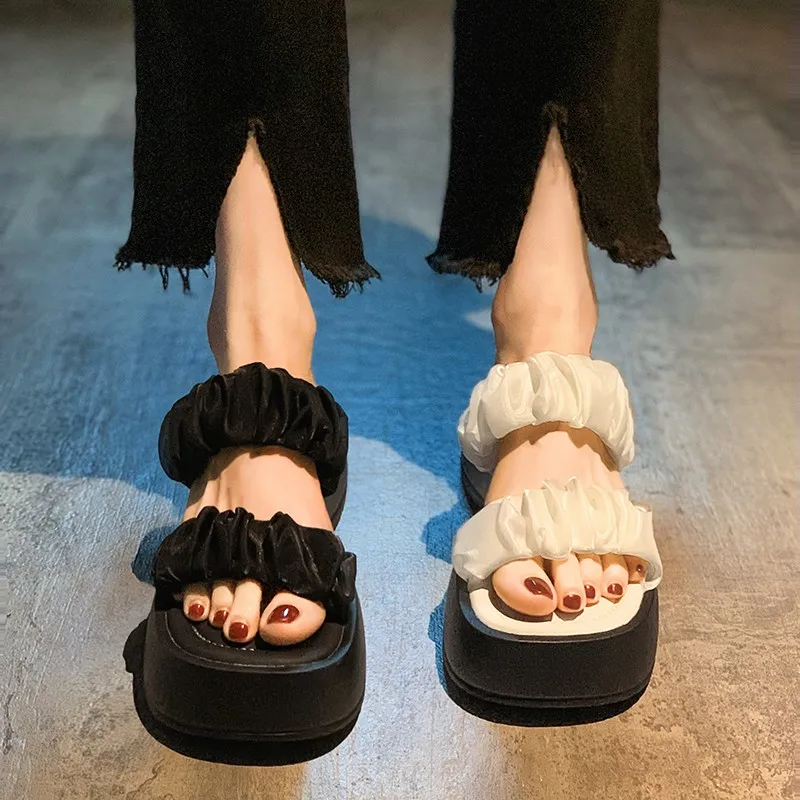 

Soft Women Slippers Cloud Summer Beach Thick Platform Slipper Sandals Women Korean Eva Slippers for Home Flip Flops Woman