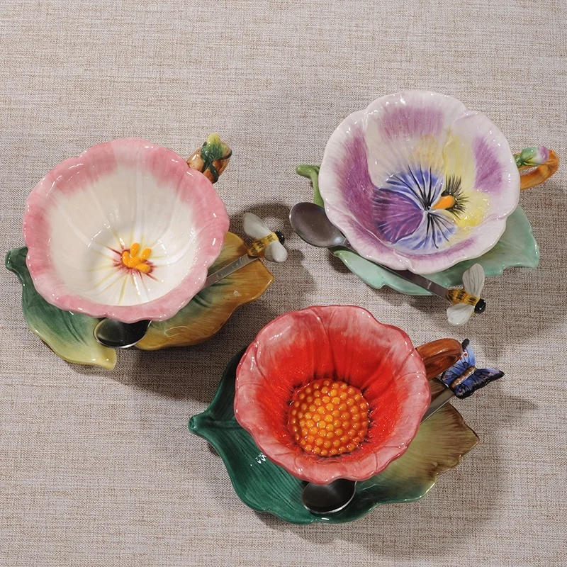 

Creative ceramic flower tea cup set European coffee cup flower tea set cup and saucer combination color gift box wedding gift