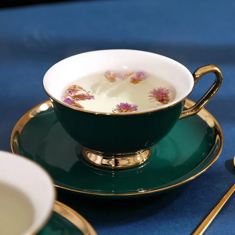 

Cerâmica verde copo criativo e pires porcelana simples conjuntos de chá sala copos café tazas para café utensílios de cozinha
