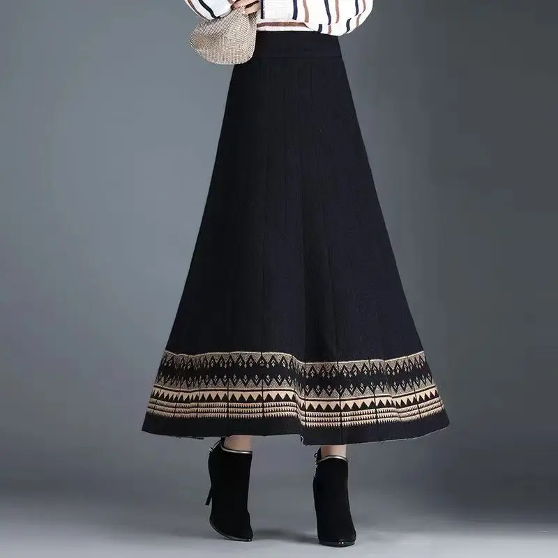 Осенне-зимнее Новое модное вязаное платье с принтом эластичной талией женское