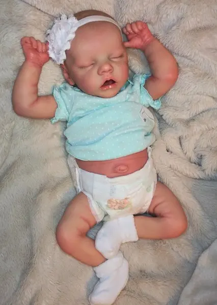 

43CM Premature Baby Reborn Girl Finished Painted Full Body Vinyl Girl Limbs can be rotated doll can take a bath Toy