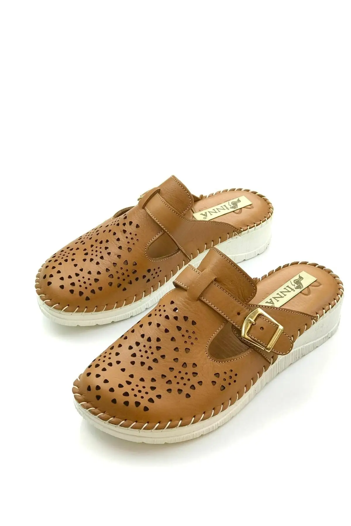 

Wiensa women genuine leather slippers