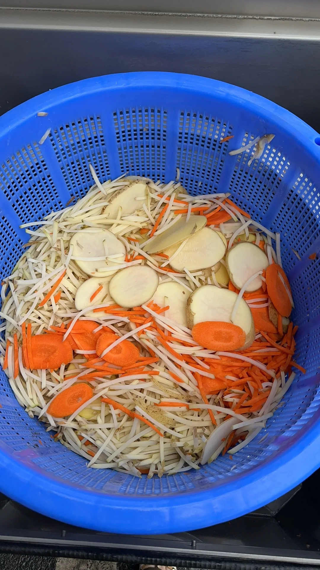 Коммерческая центрифуга сушилка для капусты машина обезвоживания зеленых