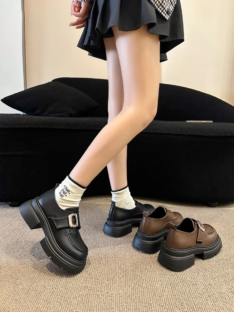 

Туфли женские с мехом, кроссовки на платформе, лоферы, круглый носок, оксфорды, без застежки, повседневная обувь на осень