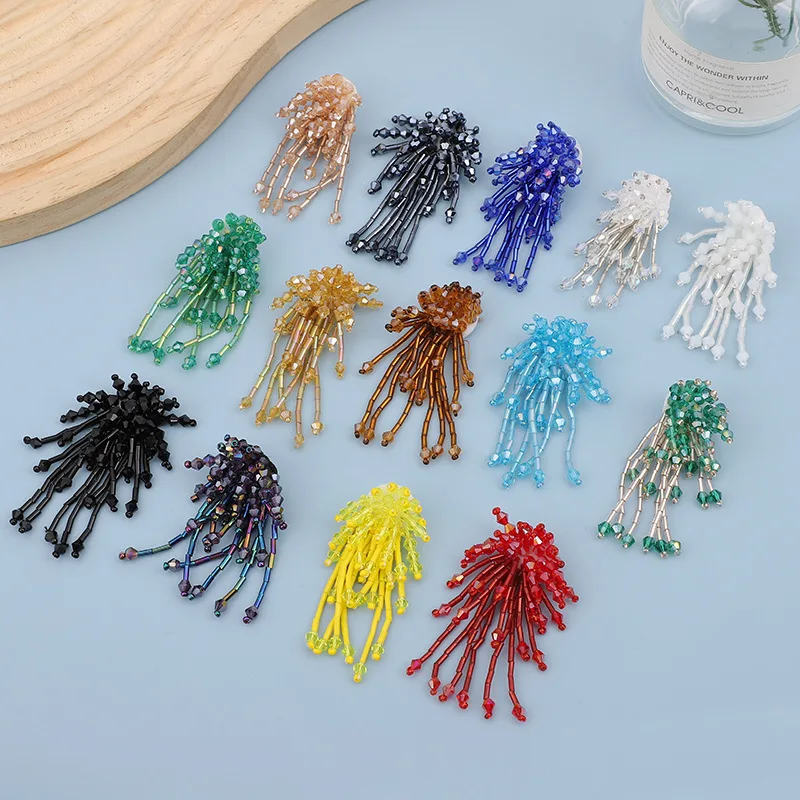 Женские серьги с кисточками и искусственным жемчугом