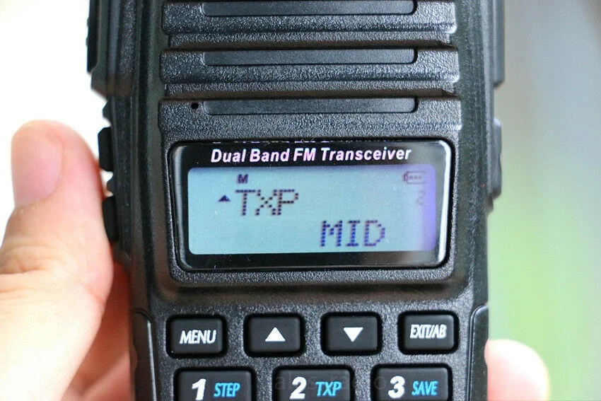 2X BaoFeng UV-82 Real 8W Dual Band VHF/UHF FM Walkie Talkies Radios Transceiver