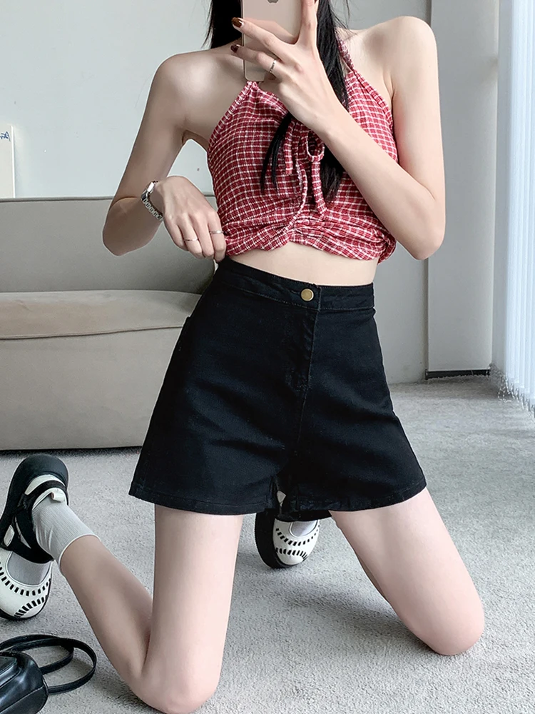 New Summer Women High Waist Loose Fit Black Denim Shorts Streetwear Female Button Solid Color Jeans Shorts Bottoms