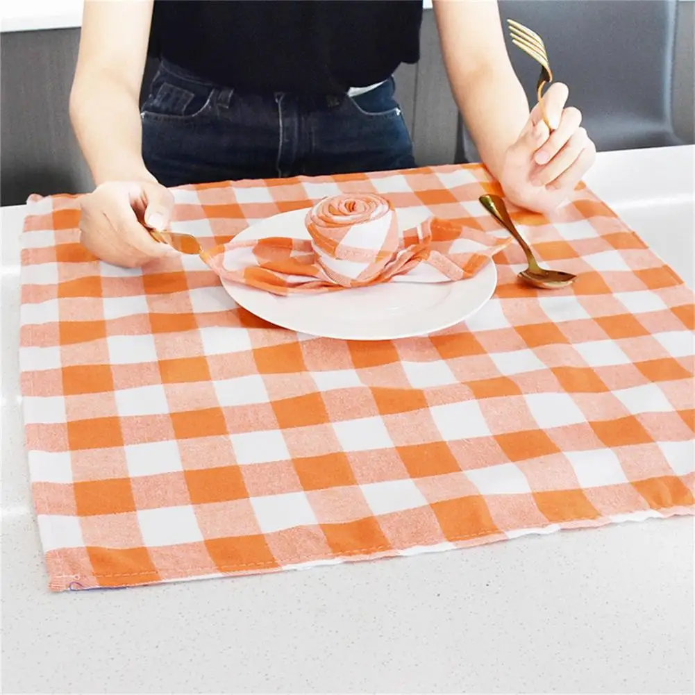 

Easy to Clean Practical Dining Table Placemat Holiday Party Supplies Plaid Design Table Placemat Bright Color for Gift