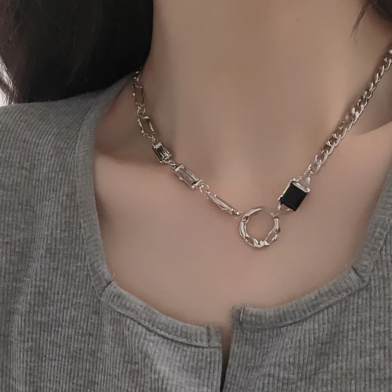 

Irregular Ring Zircon Couple Necklace Female Ins Cold Wind Niche Hip-hop Neutral Wind Titanium Steel Clavicle Chain Male