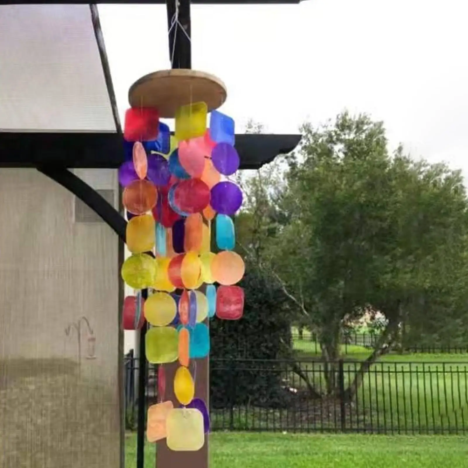 

Декоративные ветряные колокольчики для украшения двора