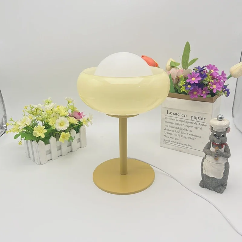 Настольная лампа для прикроватного столика домашнее интерьерное украшение