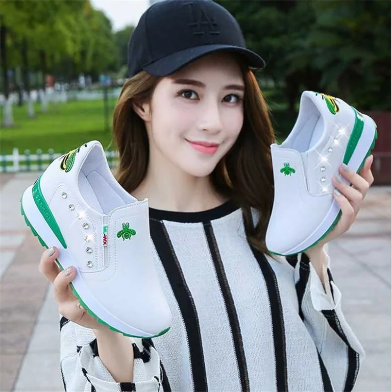 High Platform Sneakers Breathable Women Shoes Slip on Casual Height Increasing Wedge BreathableCrystal Embroider Vulcanize