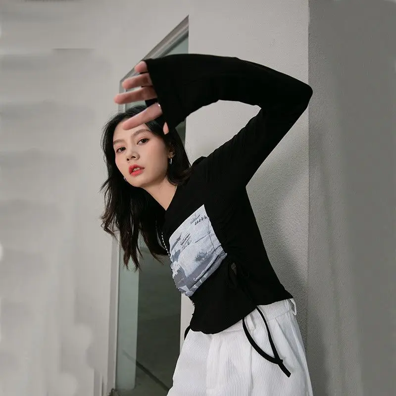 

2023 Black Slim Clothing with Print Woman T-shirt Sexy Graphic Tshirt Plain Top for Women New In Luxury High Quality Old Xxl Tee