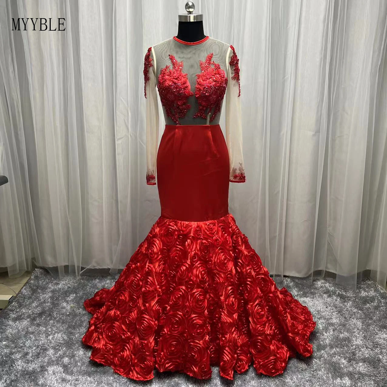 Женское платье для выпускного вечера красное элегантное бальное с длинным