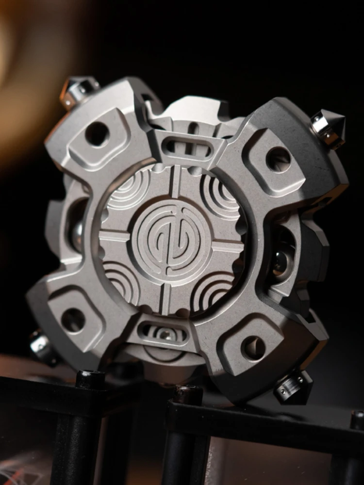 Fingertip Gyro Titanium Alloy Decompression Linkage Deformation Portable Rotating Metal Gift EDC enlarge