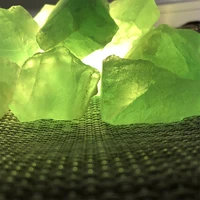 natural fluorite green crushed stone healing crystal jewelry making for aquarium decoration mineral specimen home decor