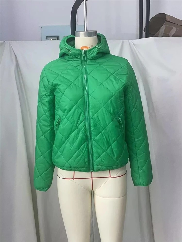 KEYANKETIAN women's hooded quilted jacket Fall/Winter fashion Green short casual jacket Mujer thin zip-up jacket
