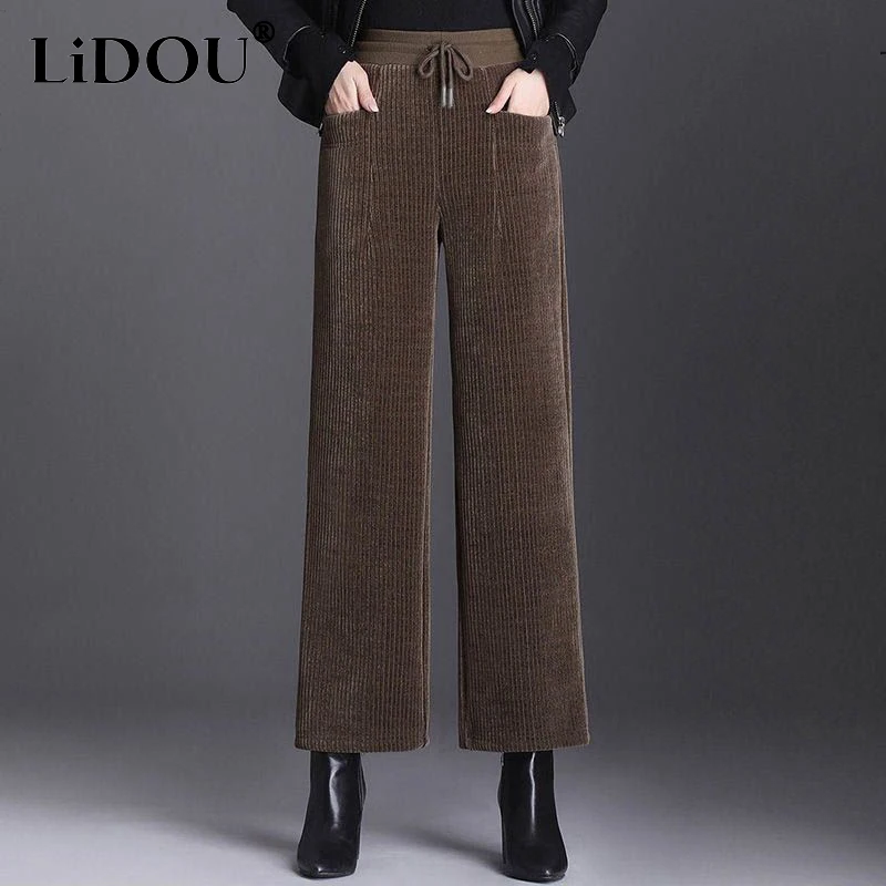 Брюки женские вельветовые однотонные с карманами