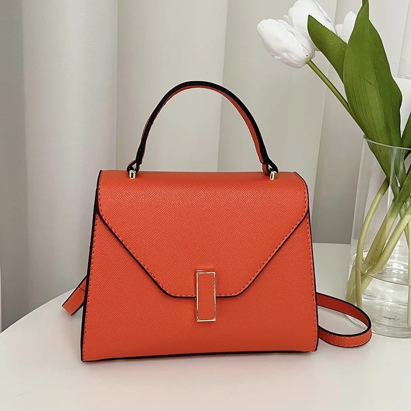 

2022 New Women's Leather Fashion Brand With The Same High-end Shoulder Bag All-match Messenger Bag Shoulder Bag Coin Purse
