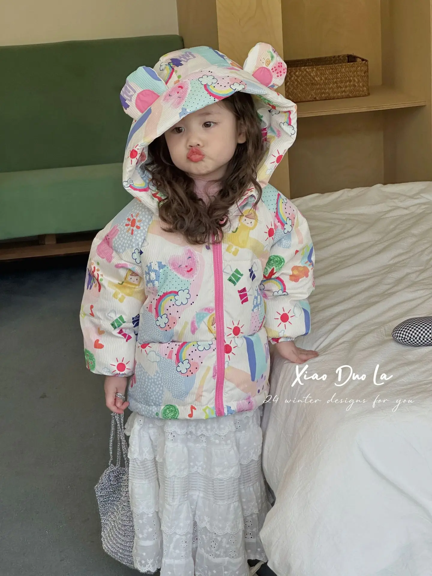 Пальто для девочек новинка 2024 корейский детский пуховик с рисунком граффити