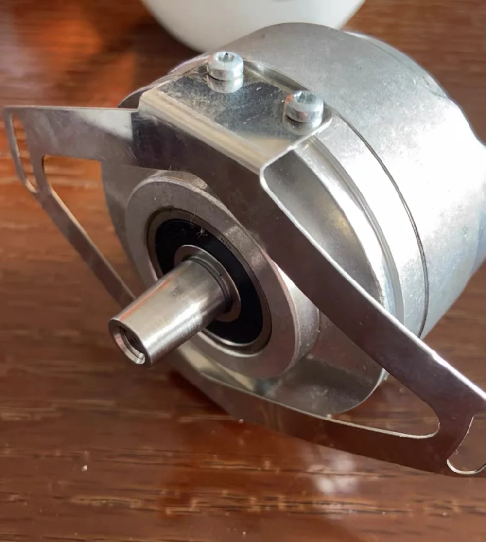 

Photograph of Heidelberg Encoder EQN 1325.049-2048 ID 655 251-03