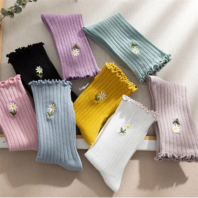 

10 Pair Women Daisy Flowers Socks Breathable Cotton Socks For Girl Hosiery Sport Solid High Tube Sock Female Calcetines Mujer