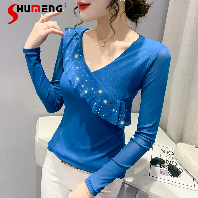 

2022 Spring New Fashion Sexy Red V-neck Long Sleeve Mesh Ruffled Diamond T-shirt Ladies Elegant Slim Bottoming Shirt for Women