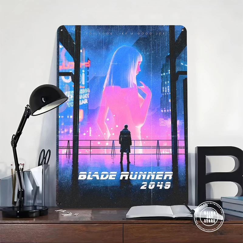 Фото Металлический постер «Бегущий по лезвию» 2049: Неоновый городской пейзаж, индивидуальный дизайн, ретро-винтажные металлические таблички для декора мужской комнаты и гостиной №2