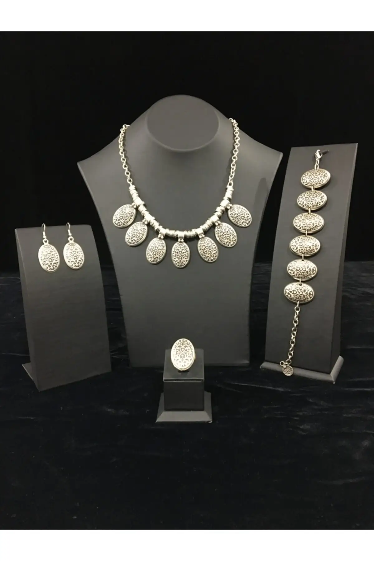 

Women's Fashion Jewelry 925 Sterling Silver Plated Authentic Design Jewelery Sets